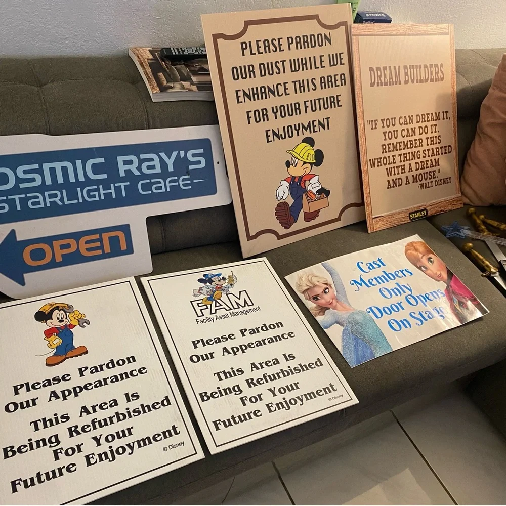 Disney Refurbishment Signs Collection - Picture 1 of 1